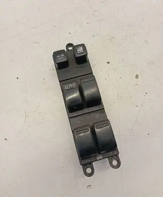 Nissan Primera Electric window control switch 25401AV640