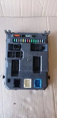Citroen DS3 Comfort/convenience module 9666952280