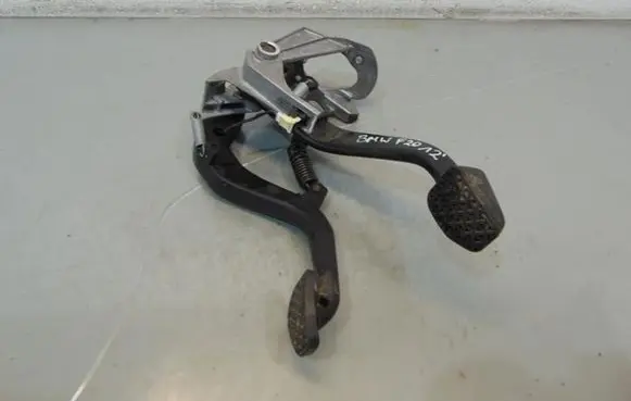 BMW 1 F20 F21 Brake pedal