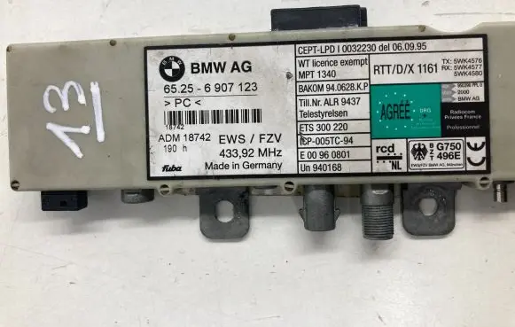 BMW 3 E46 Antenna control unit 65256907123