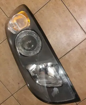 Volvo V50 Headlight/headlamp 30698891 0301198603