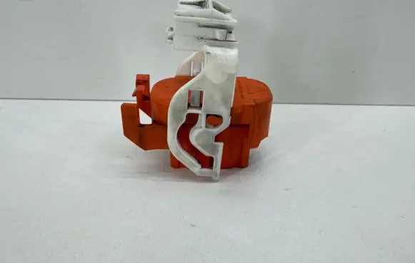Nissan Leaf II (ZE1) Battery relay fuse 