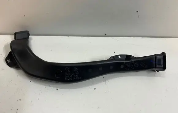 Peugeot 508 II Cabin air duct channel 9813426780