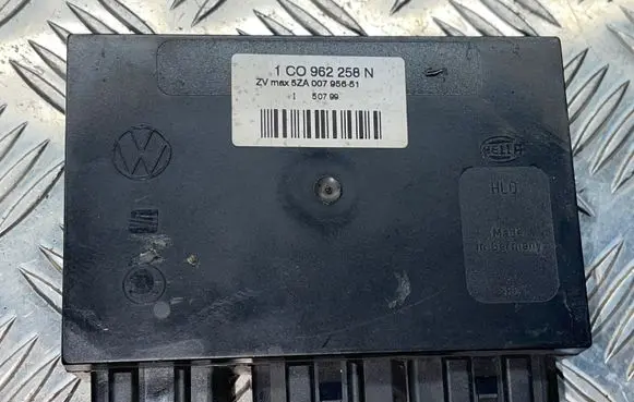 Volkswagen Golf IV Comfort/convenience module 1C0962258N