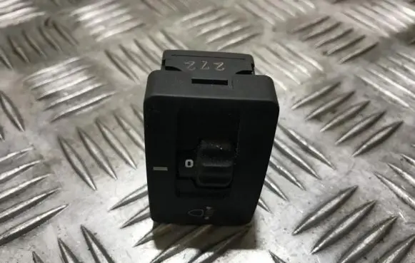 Hyundai Lantra I Headlight level height control switch 0307851410 93370