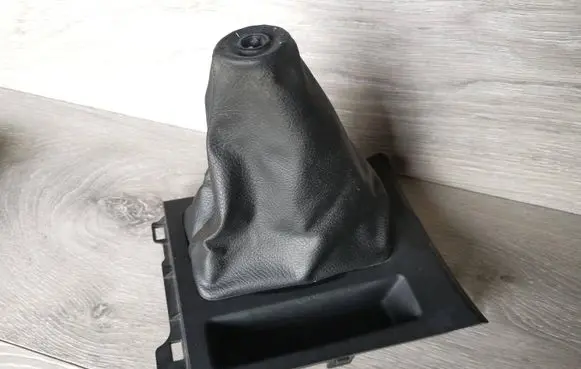Mazda 3 I Gear shifter surround trim plastic BP4K64341