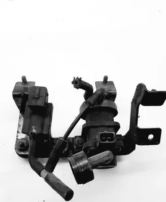 Opel Vectra B Brake central valve 4522371