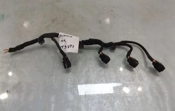 Citroen C3 Picasso Fuel injector wires 