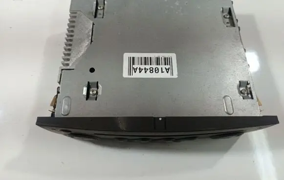 Renault Scenic II - Grand scenic II Radio/CD/DVD/GPS head unit 8200607918A