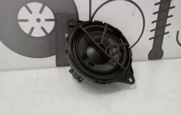 Audi A5 Front door speaker 8W0035416D