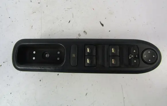 Peugeot 407 Electric window control switch 
