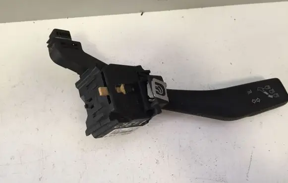 Volkswagen Golf V Indicator stalk 1K0953513E