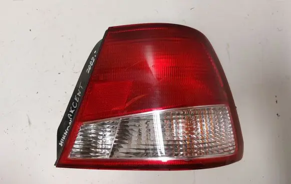 Hyundai Accent Rear/tail lights