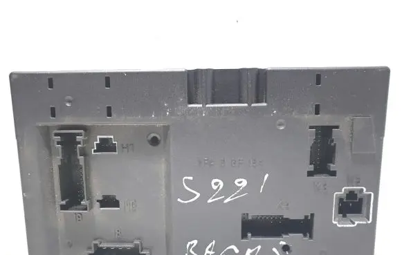 Mercedes-Benz S W221 SAM control unit A2215403862
