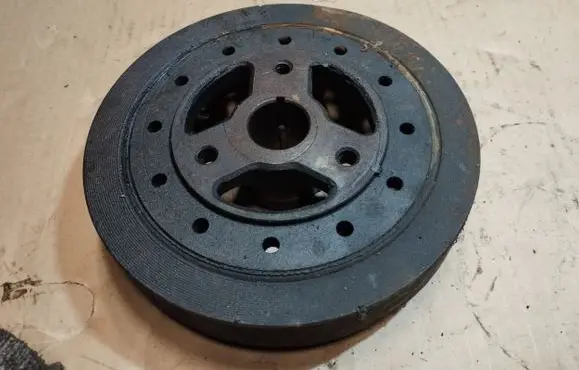 Chevrolet Tahoe Crankshaft pulley