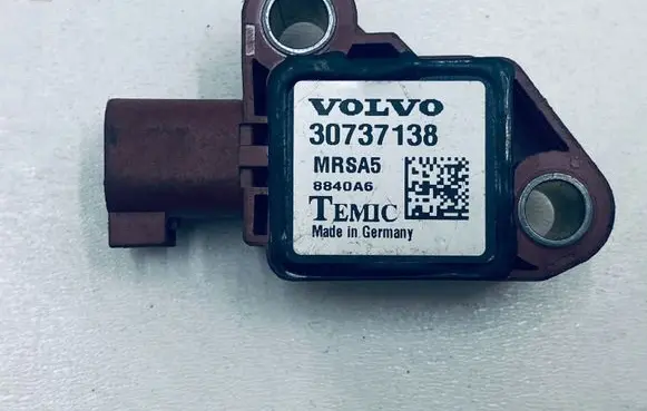 Volvo V50 Airbag deployment crash/impact sensor 30737138