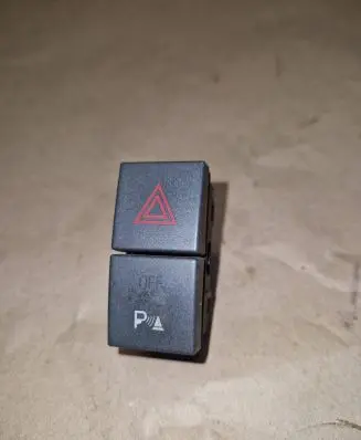Ford Focus C-MAX Hazard light switch 15A860AB