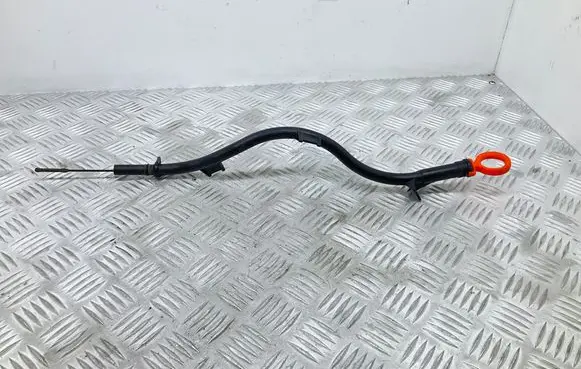 Volkswagen Golf VII Oil level dip stick 04L103634 04L115611