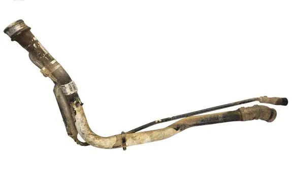Fuel tank filler neck pipe