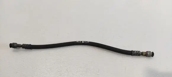 BMW 5 E39 Fuel line pipe