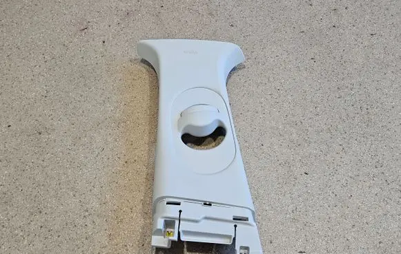 Hyundai Ioniq 5 (B) pillar trim (top) 85833GI000