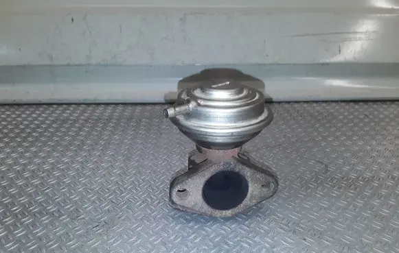 Audi A6 S6 C5 4B EGR valve 059131503