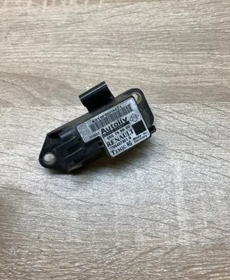 Renault Scenic I Airbag deployment crash/impact sensor 7700437301B 550759800