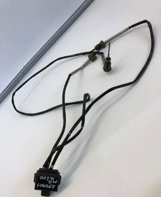 Mercedes-Benz A W177 Exhaust gas temperature sensor A0009053806