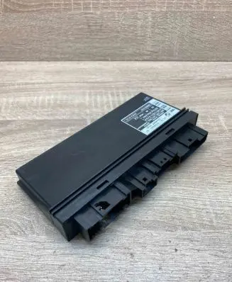 BMW 5 E60 E61 Comfort/convenience module 9136040 5WK49110
