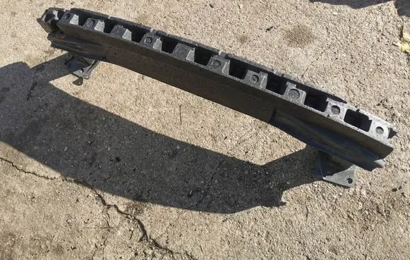 Volkswagen Touran I Front bumper support beam