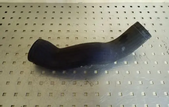 Volvo XC90 Intercooler hose/pipe