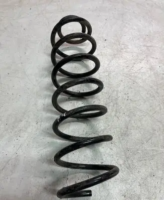 Audi A4 S4 B5 8D Rear coil spring 