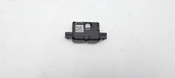 BMW 2 G42 Aerial antenna amplifier 65206832256