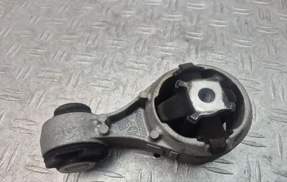 Nissan Qashqai Engine mount bracket 11350JD000