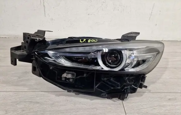 Mazda 6 Headlight/headlamp