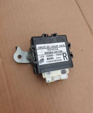 Toyota RAV 4 (XA40) Light module LCM 8996042150 3560070883 77CVE303436