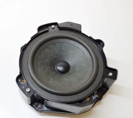 Maserati Quattroporte Front door speaker 670006728 670002106