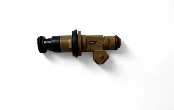 Volvo S80 Fuel injector 9125821