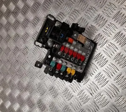 Tesla Model S Fuse box set 101327200F