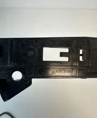 Peugeot 308 Front bumper mounting bracket AA36136489