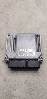 Mercedes-Benz Vito Viano W639 Engine control unit/module A6461532691 0281012066