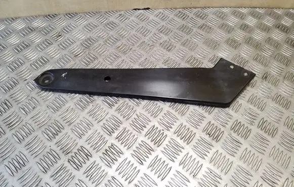Volkswagen PASSAT B8 Radiator support slam panel bracket 
