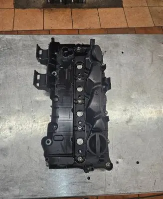 Volvo V60 Rocker cam cover 31430348