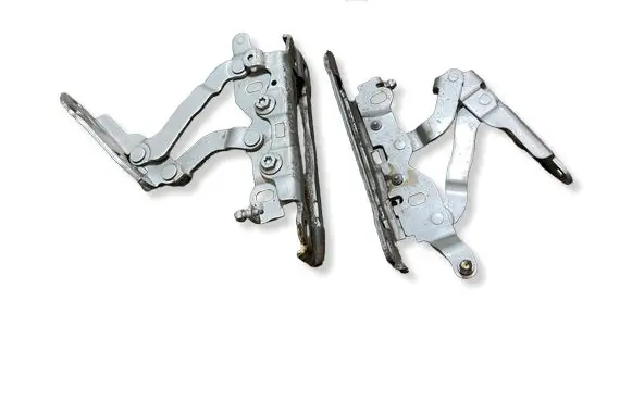 Mercedes-Benz CLS C218 X218 Engine bonnet/hood hinges A2048800728