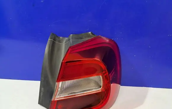 Mercedes-Benz GLA W156 X156 Rear/tail lights A1569060858