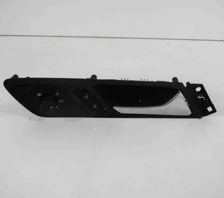 Volkswagen Jetta VI Other interior part 5C8837114E