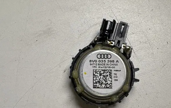 Audi A3 S3 8V Front door high frequency speaker 8V0035398A