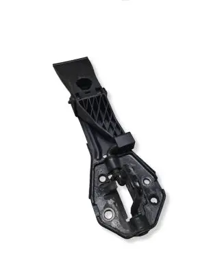 Audi A6 S6 C7 4G Engine bonnet/hood lock/latch loop/hook 4G0823480