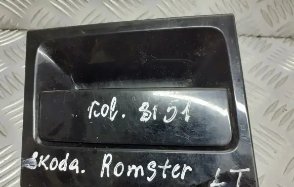 Skoda Roomster (5J) Rear door interior handle 5J7839205