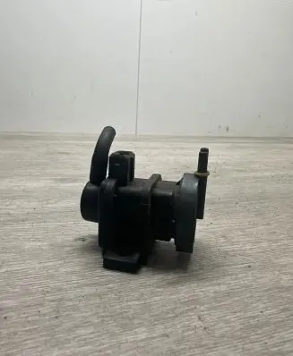 Opel Sintra Turbo solenoid valve 4534373